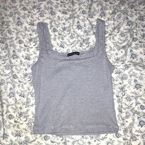 cropped tank top